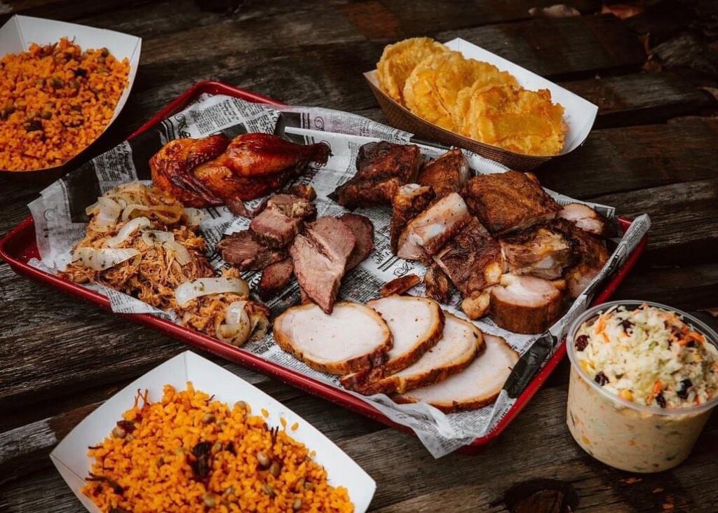 La Manada BBQ platter