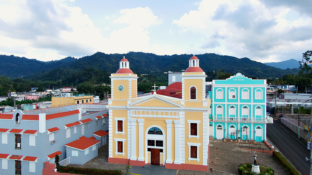 Iglesia San Miguel Arcángel, Utuado, Puerto Rico