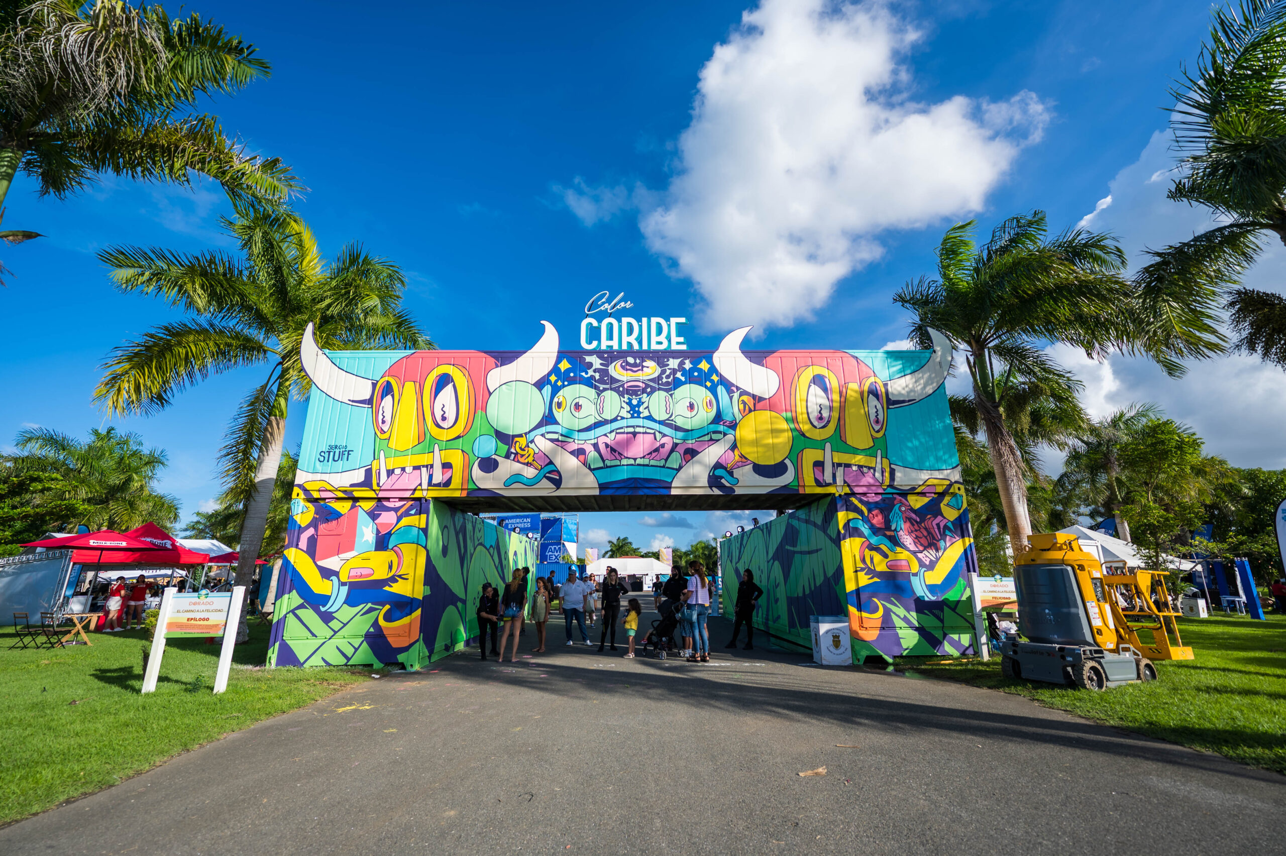 Color Caribe Art and Music Fest in Dorado