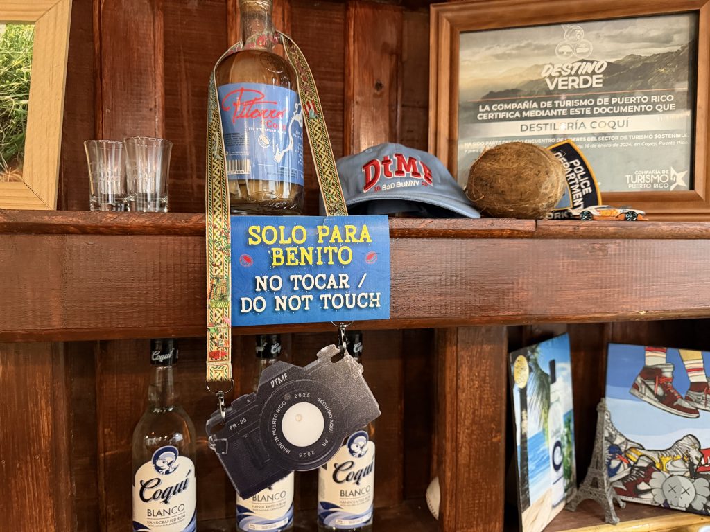 Pitorro de coco at Destileria Coquí