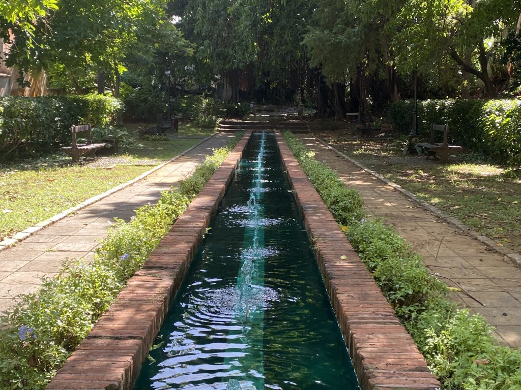 Fountain in the gardens of Casa Blanca